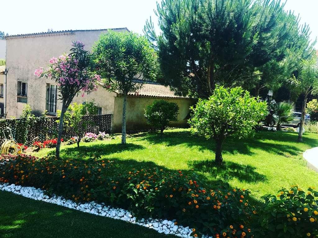 La Bastide De L'Oliveraie Cannes Exterior photo